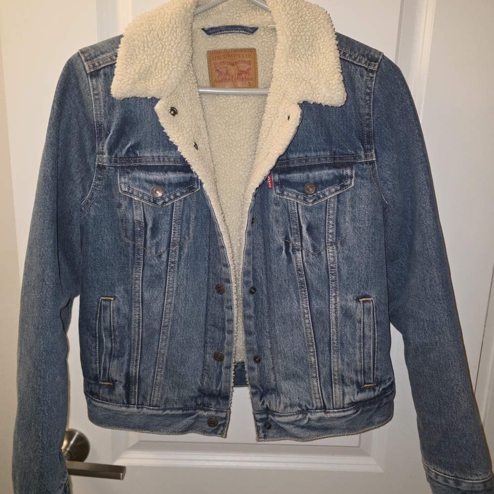 Levi's Cream Sherpa Lined Jacket